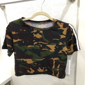 Camo crop top